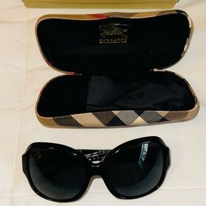 Burberry sunglasses 5718 dark brown